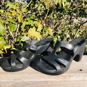 Croc’s Cyprus V Heel